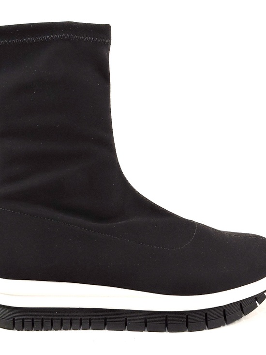 LA CANADIENNE WOMEN'S BLACK FABRIC COMFORT BOOTIE - Picture 4 of 7